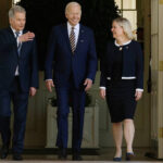 Biden se reúne con dirigentes de Suecia y Finlandia por ingreso a la OTAN 