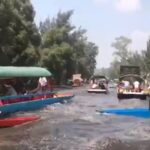 Reviven cómo vivieron extranjeros el sismo de 2017 en trajineras de Xochimilco (Video)