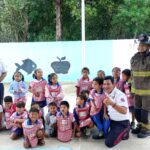 Imparten Bomberos plática de prevención a niños de preescolar