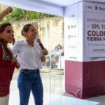 Transforman Ana Paty Peralta y Mara Lezama la colonia Tierra Maya con pavimentación