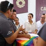 Ana Paty Peralta da respuesta a ciudadanos en el ´Día del Pueblo’