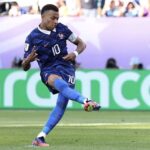 Con apuros vence Francia a Paraguay y avanza a cuartos de final