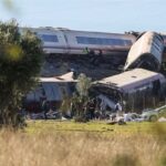 Trágico accidente ferroviario en España deja al menos 64 fallecidos