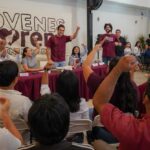 Gino Segura cumple con un municipio más en su ruta como coordinador estatal